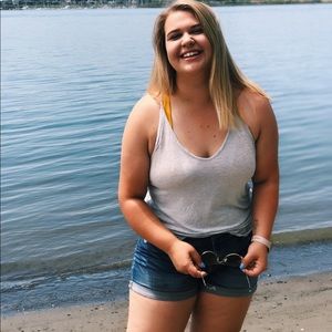 Meet your Posher, Katie